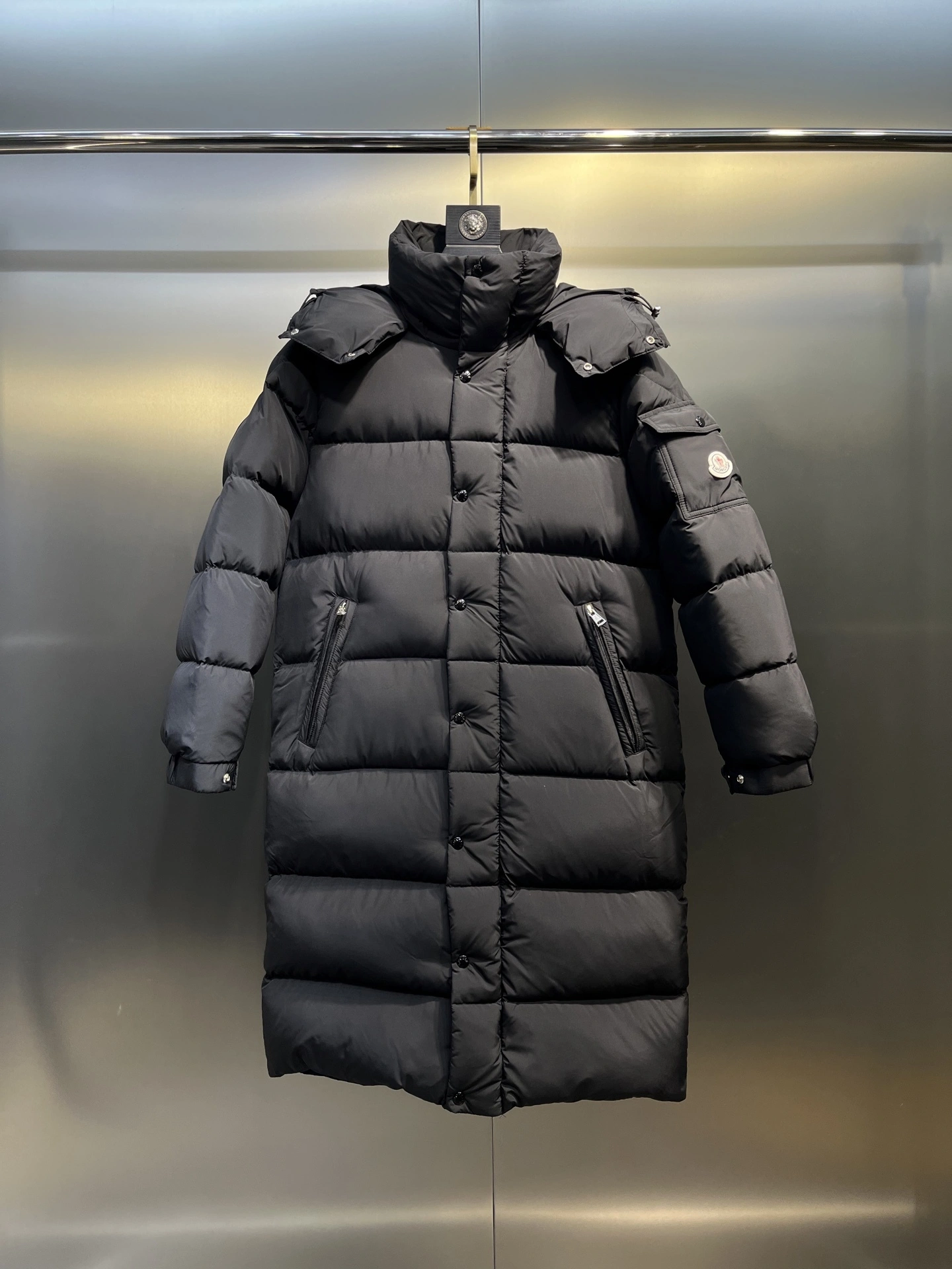 wg.luxury -- 7o9385r Moncler Hanoverian Down jacket item:E-F190I0702